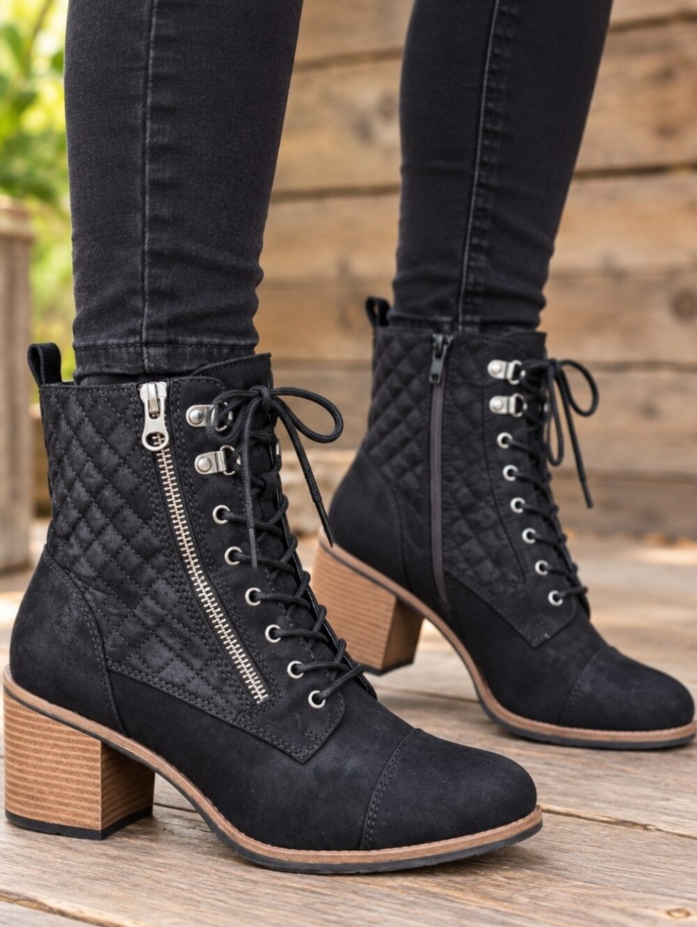 White Mountain Dorsett Y2K Feminine Grunge Quilted Lace-Up Block Heel Boots 9.5M